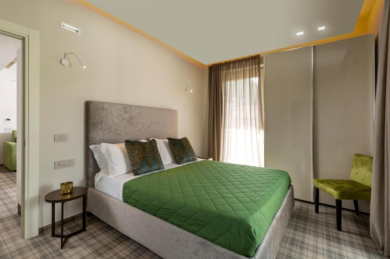Aparthotel Elegance Riccione Esterno foto