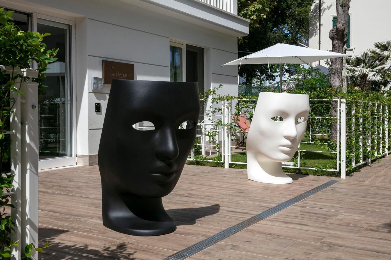 Aparthotel Elegance Riccione Esterno foto