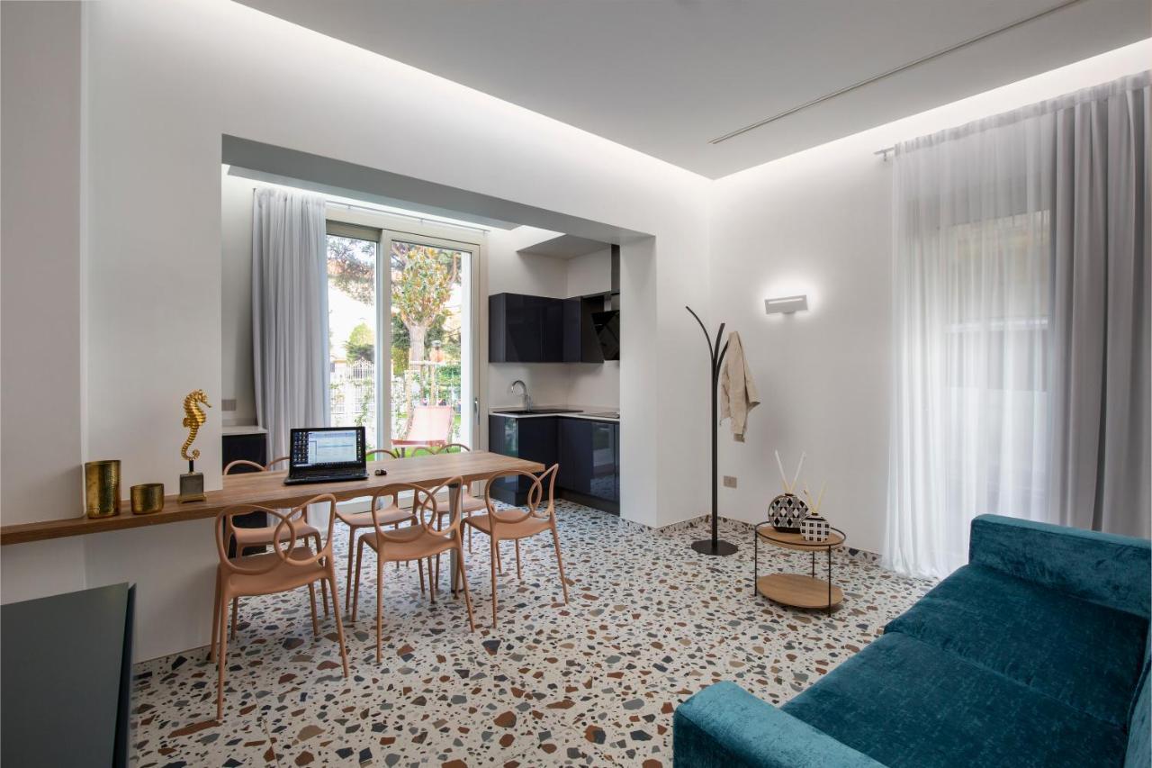 Aparthotel Elegance Riccione Esterno foto