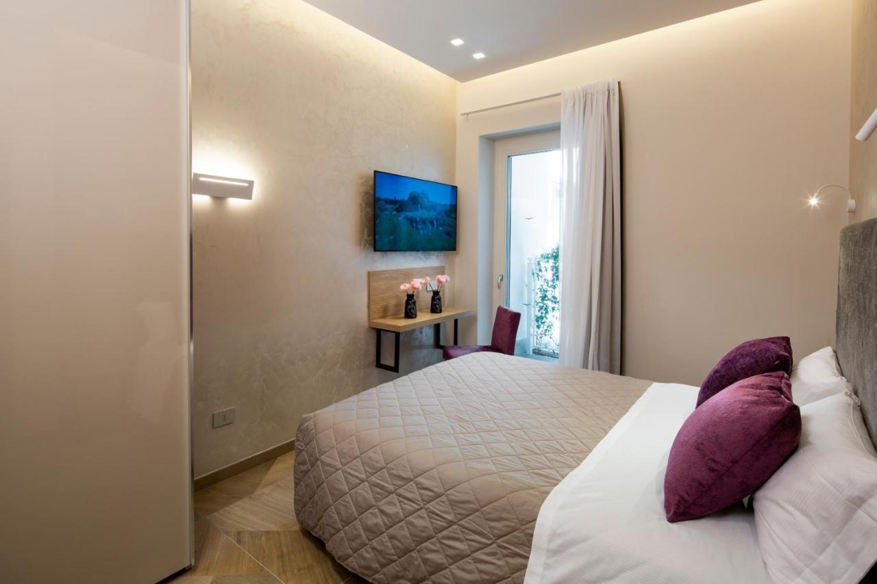 Aparthotel Elegance Riccione Esterno foto