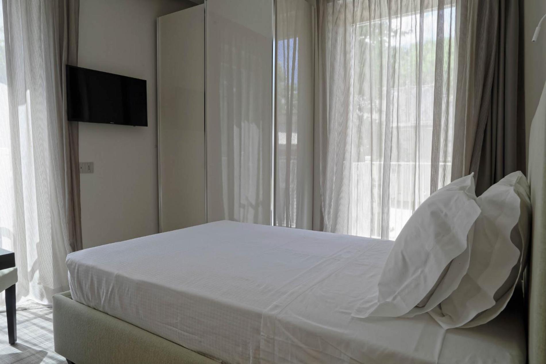 Aparthotel Elegance Riccione Camera foto